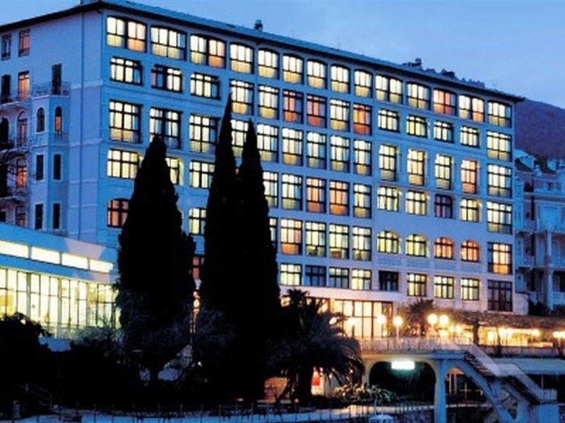 Hotel Kristal - Liburnia Οπατία Εξωτερικό φωτογραφία
